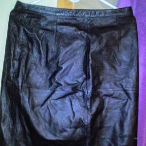 Mini leather skirt